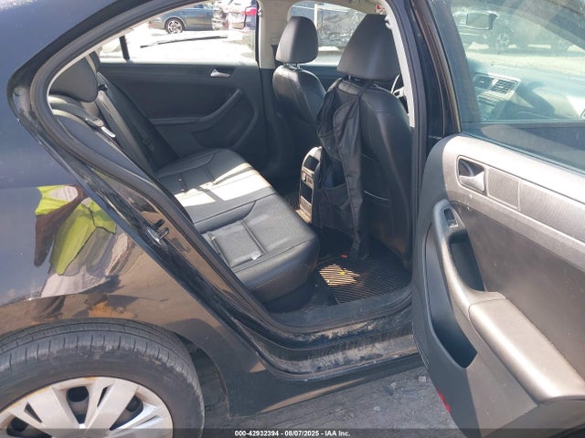 3VWD07AJXEM329422 Volkswagen 2014