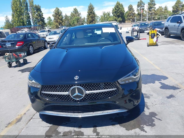 W1K5J4GB9SN500395 Mercedes-Benz m260
