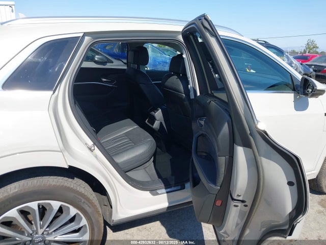 2019 AUDI E-TRON WA1VAAGE1KB024223 Photo 7