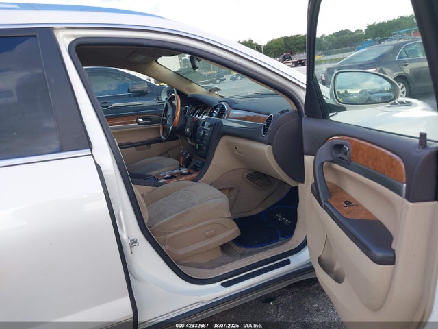 42932687 :رقم المزاد ، 5GAKRAED6BJ250731 vin ، 2011 Buick Enclave Cx مزاد بيع