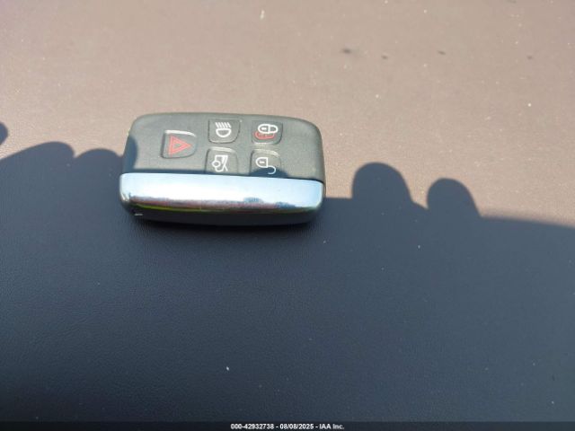 2013 JAGUAR XF SAJWA0E73D8S68546 Photo 10