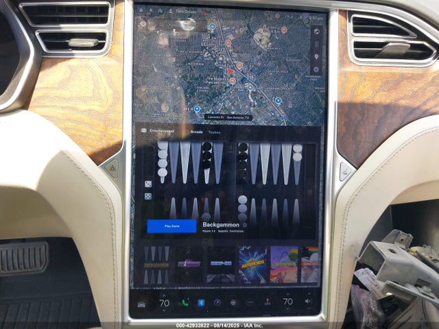5YJSA1E10HF215517 Tesla MODEL S