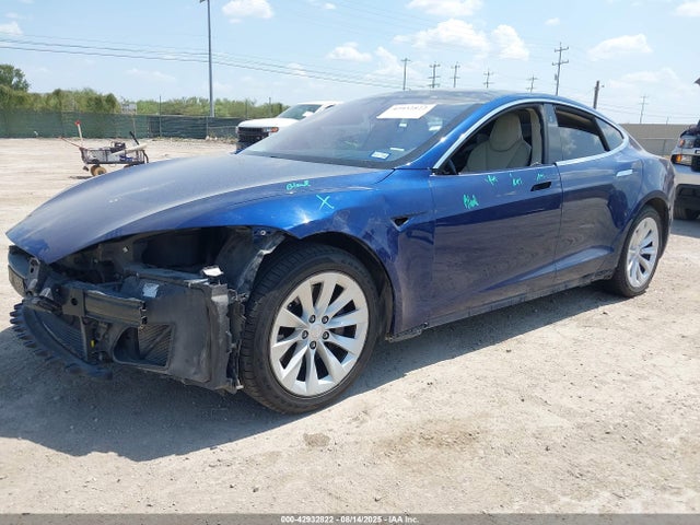 5YJSA1E10HF215517 Tesla MODEL S