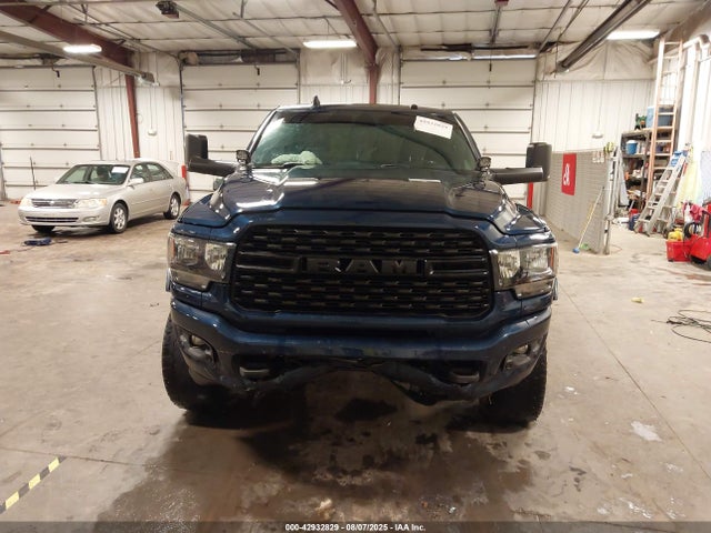 2022 Ram 2500 Big Horn  4x4 6'4 Box მანქანა იყიდება აუქციონზე, vin: 3C6UR5DJ1NG208969, აუქციონის ნომერი: 42932829