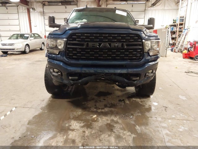 2022 Ram 2500 Big Horn  4x4 6'4 Box მანქანა იყიდება აუქციონზე, vin: 3C6UR5DJ1NG208969, აუქციონის ნომერი: 42932829