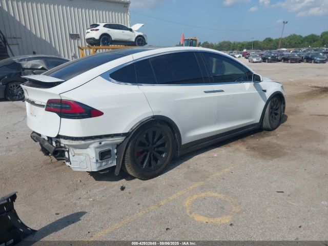 2021 TESLA MODEL X 5YJXCAE48MF324831 Photo 3