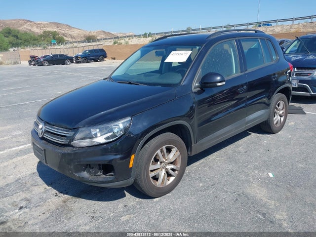 WVGAV7AX5FW521937 Volkswagen 2015