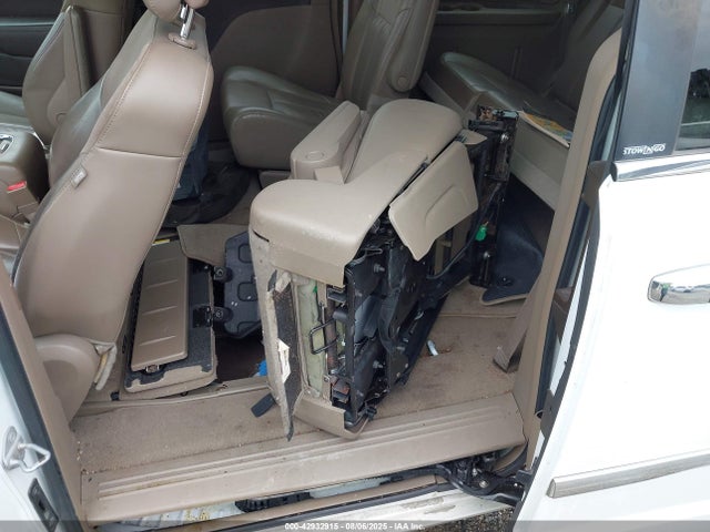 Chrysler 2014 2014 2C4RC1GG3ER195337 Image 6