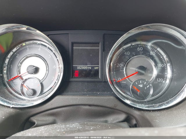 Chrysler 2014 2014 2C4RC1GG3ER195337 Image 7