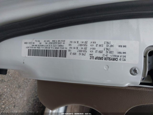 Chrysler 2014 2014 2C4RC1GG3ER195337 Image 9