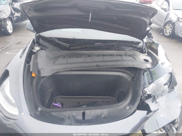 2021 TESLA MODEL Y 5YJYGDEF5MF303401 Photo 9
