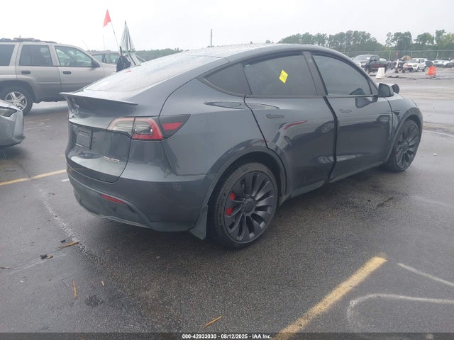 2021 TESLA MODEL Y 5YJYGDEF5MF303401 Photo 3