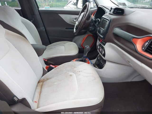 ZACCJBBT9FPB76237 Jeep 2015