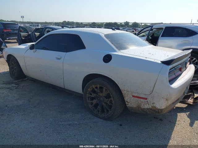 Dodge 2018 2018 2C3CDZAG5JH288097 Image 3