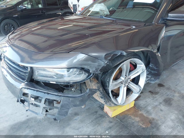 2C3CDXCT9GH158914 Dodge 2016