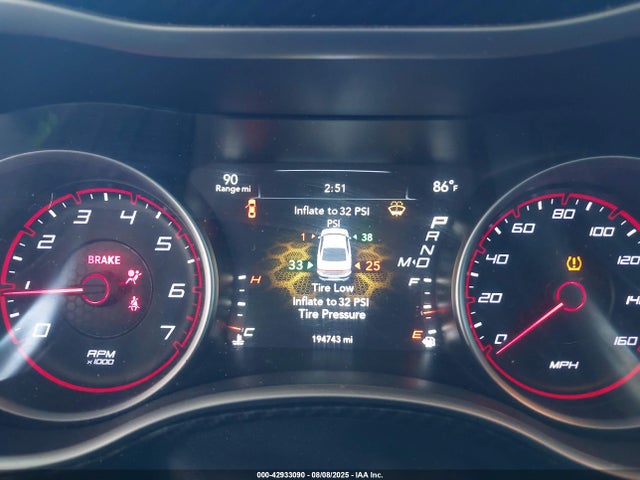 2C3CDXCT9GH158914 Dodge 2016