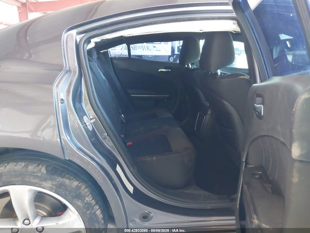 2C3CDXCT9GH158914 Dodge 2016
