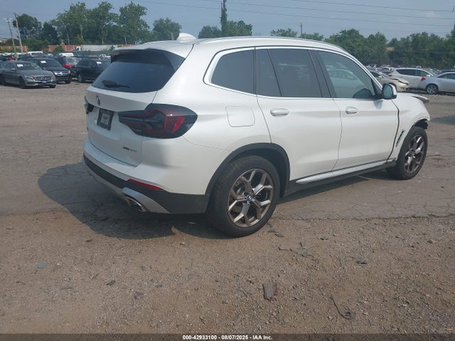 BMW X3 2022 5UX53DP01N9N20588 Image 4