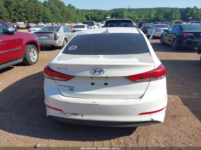 Hyundai Elantra 2017 5NPD74LF9HH163541 Image 16