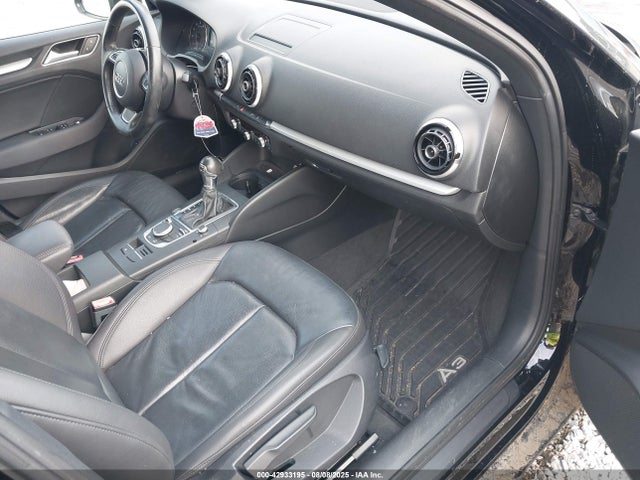 2016 AUDI A3 WAUA7GFF0G1052170 Photo 4