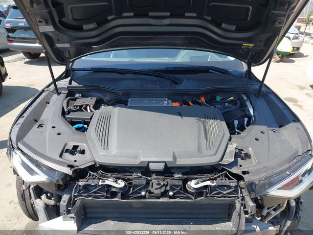 2019 AUDI E-TRON WA1VABGE9KB011418 Photo 9