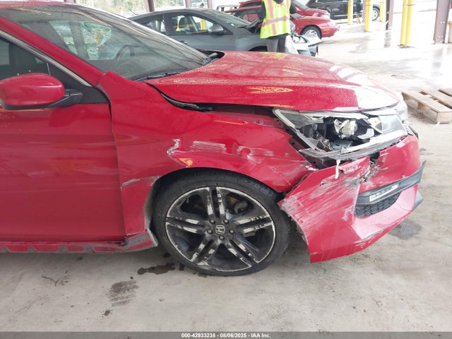 1HGCR2F57HA010923 Honda k24w1