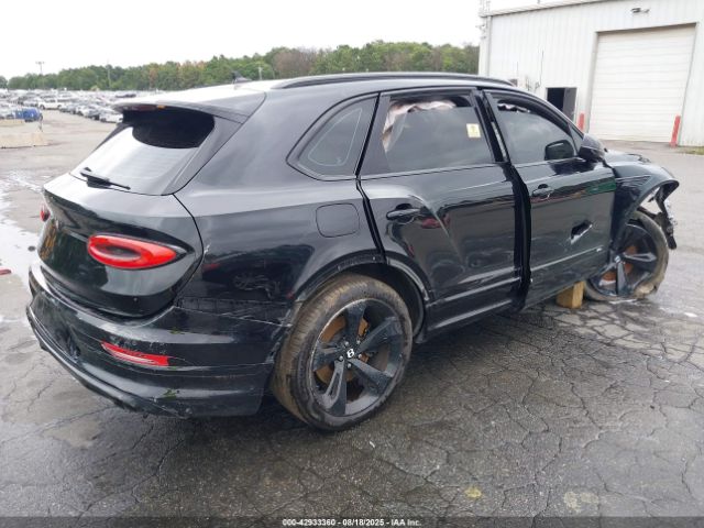 2021 BENTLEY BENTAYGA SJAAM2ZV2MC033879 Photo 3