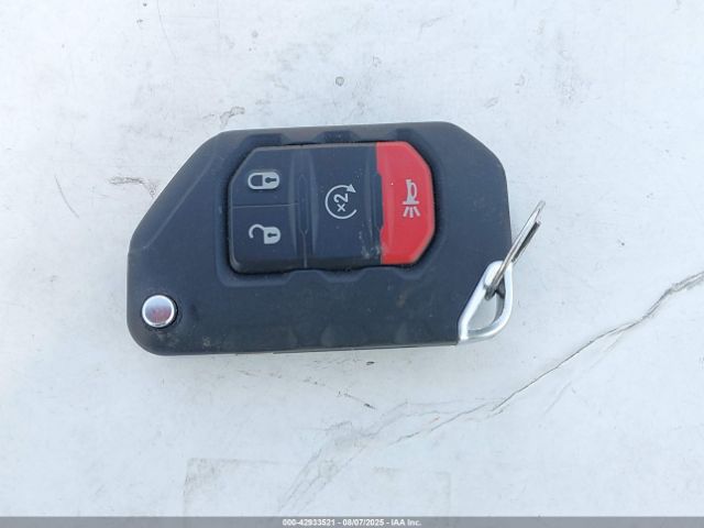 2024 JEEP WRANGLER 4XE 1C4RJXN60RW342696 Photo 10