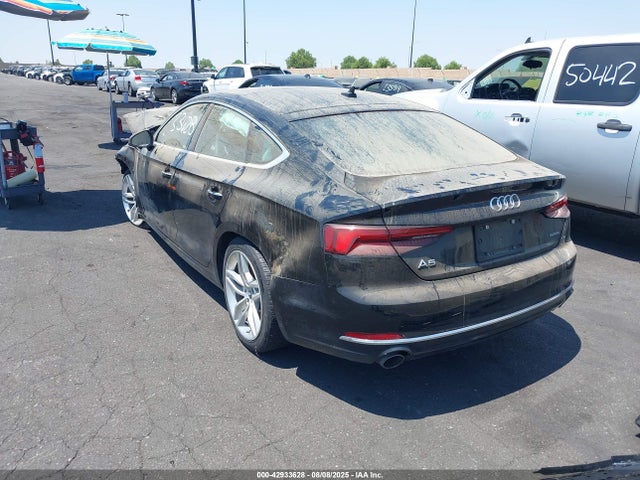 2019 AUDI A5 WAUANCF50KA054421 Photo 2