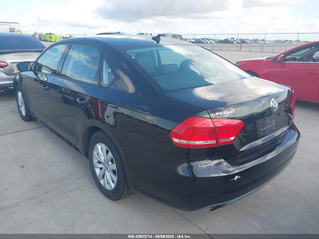 Volkswagen 2014 2014 1VWAS7A38EC071644 Image 3
