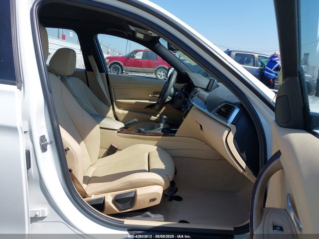 WBA8A9C56GK622528 BMW 2016