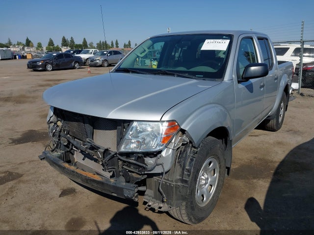Nissan Frontier 2018 1N6AD0ER8JN754183 Image 2