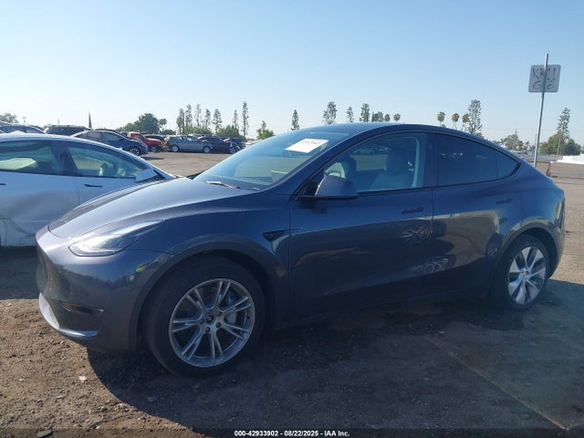 7SAYGAEEXPF942046 Tesla Model Y