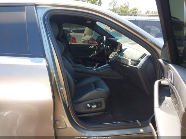 2022 BMW X6 M 5YMCY0C01N9M97149 Photo 4