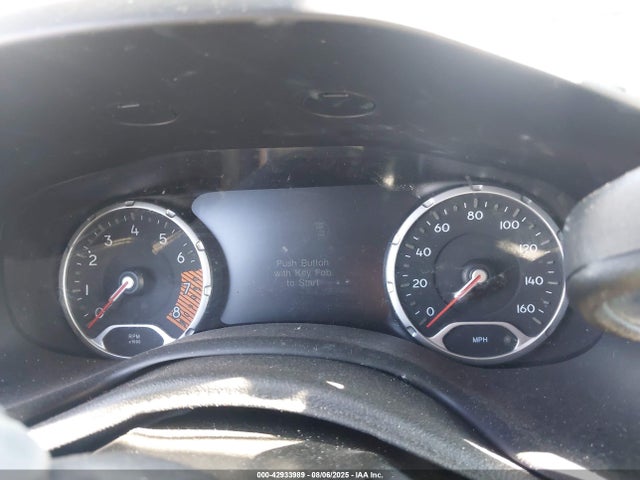 ZACNJAB11LPL48285 Jeep Renegade