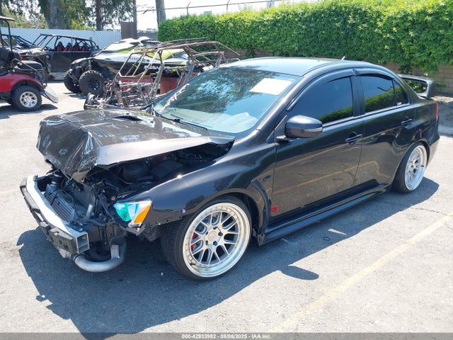 Mitsubishi LANCER EVOLUTION 2015 JA32W8FV3FU008103 Image 2
