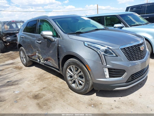 2021 CADILLAC XT5 1GYKNCRS4MZ156814 Photo 0