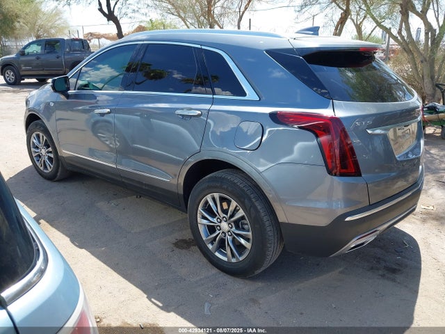 2021 CADILLAC XT5 1GYKNCRS4MZ156814 Photo 2