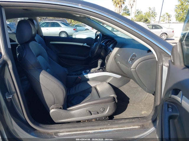 42934156 :رقم المزاد ، WAULFAFR2CA044097 vin ، 2012 Audi A5 2.0t Premium مزاد بيع