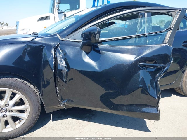 Mazda pe 2015 3MZBM1V71FM226849 Image 6