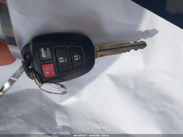 5YFBURHEXFP352471 Toyota 2zr-fe
