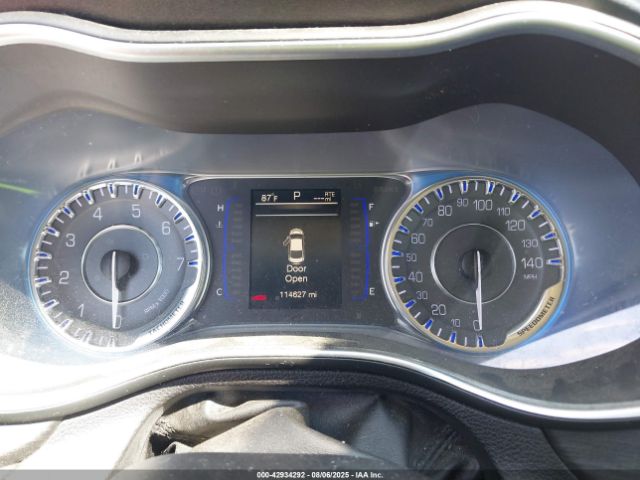 2017 CHRYSLER 200 1C3CCCAB0HN505920 Photo 6