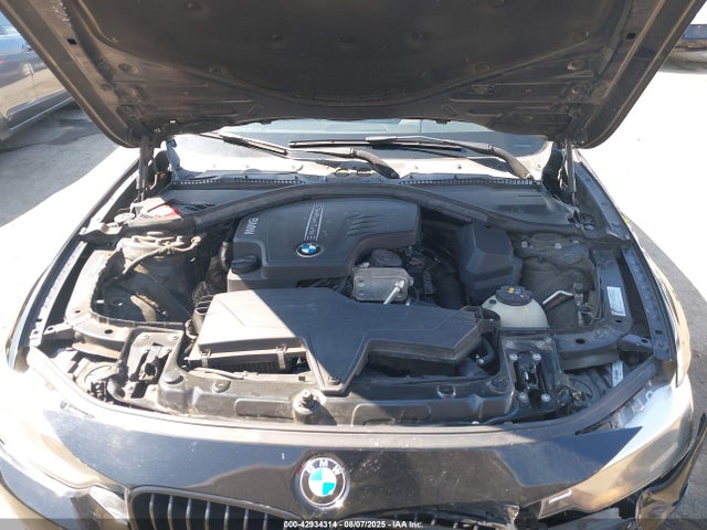 WBA3B1G50FNT05442 BMW 320i
