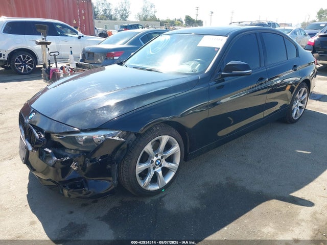 WBA3B1G50FNT05442 BMW 320i