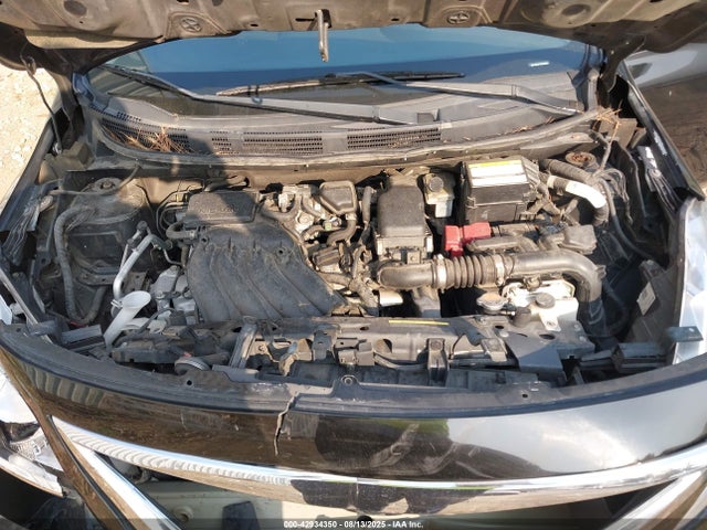 3N1CN7AP7HL864323 Nissan 2017