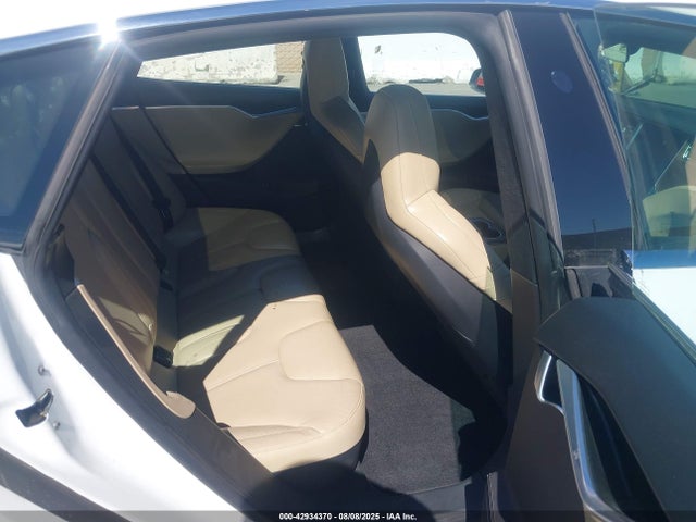 2016 TESLA MODEL S 5YJSA1E28GF164923 Photo 7