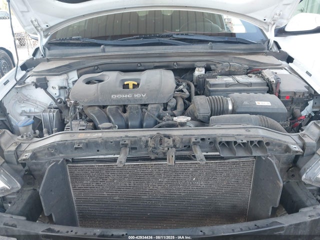 5NPD84LF3JH305448 Hyundai mpi nu