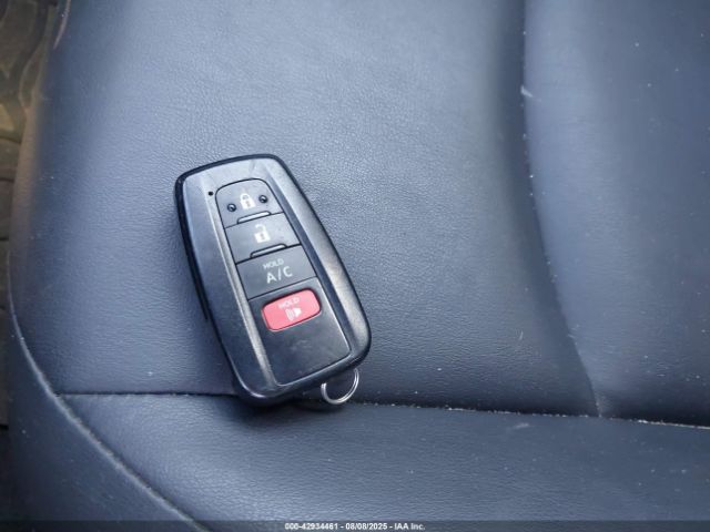 2021 TOYOTA PRIUS PRIME JTDKAMFP9M3166958 Photo 10