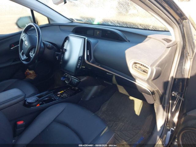 2021 TOYOTA PRIUS PRIME JTDKAMFP9M3166958 Photo 4