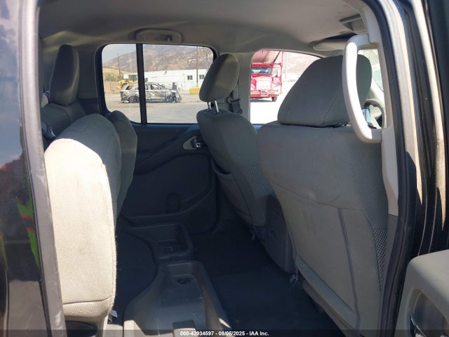 1N6AD0ER2KN881657 Nissan 2019